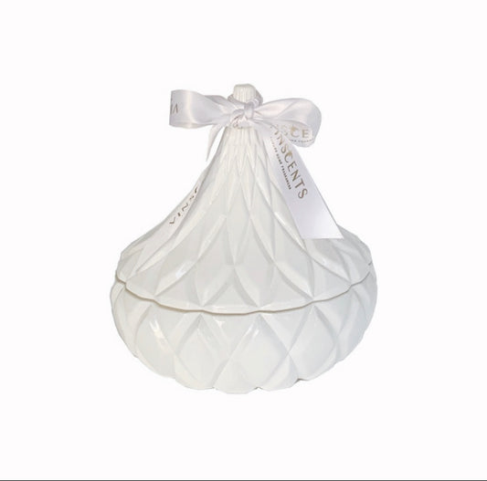 Kisses Candle White